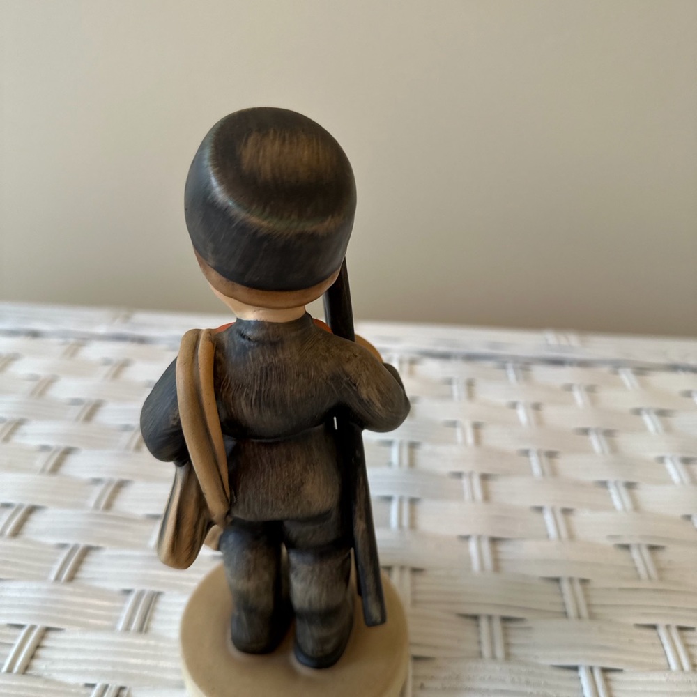 Goebel Hummel Boy Figurine - Picture 5 of 6